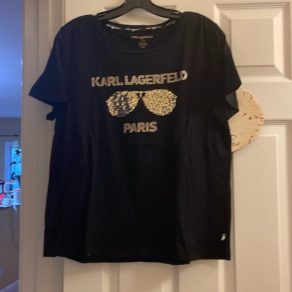Karl Largerfeld sunglasses T new without tags size large!